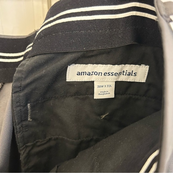 Amazon Essentials Men’s Slim Fit Flat Front Dress Pants Gray Size 38x32 - Picture 6 of 10